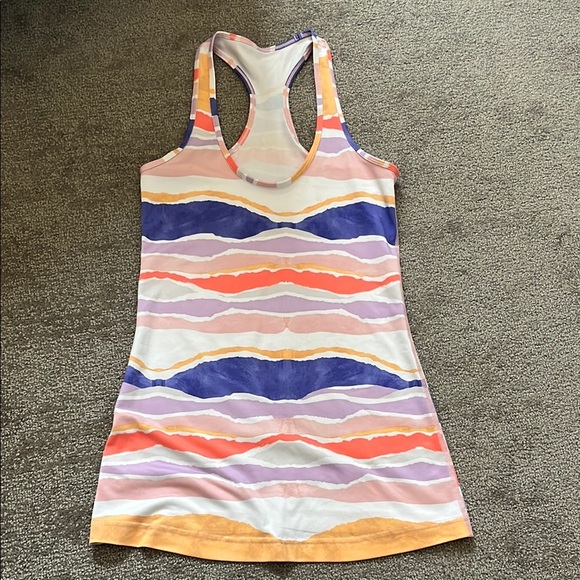Lululemon Cool Racerback Bleacher Stripe White Iris Flower Size Small - Picture 3 of 8